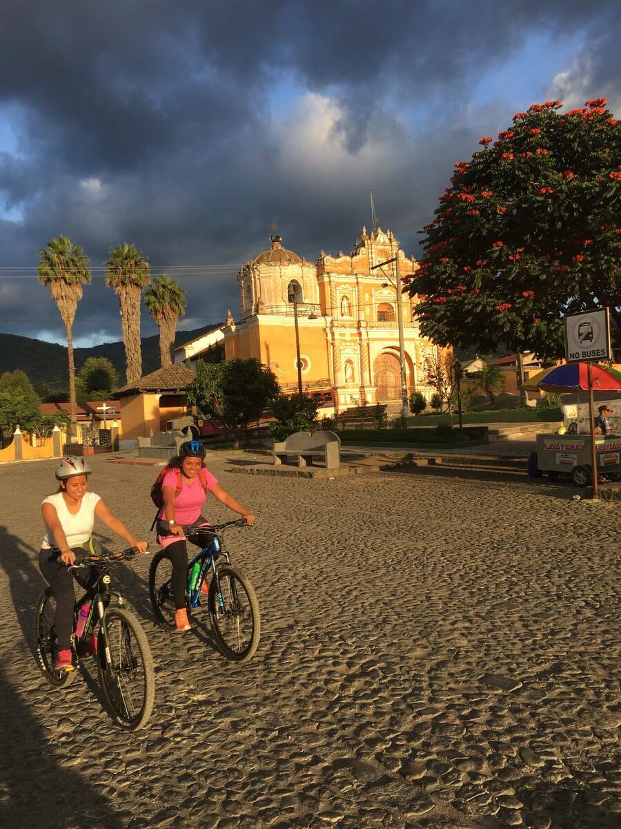 Sip n cycle san pedro